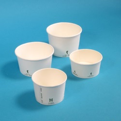 Moderne und umweltfreundliche Eisbecher aus Hartpapier