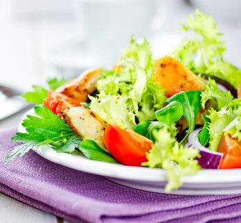 Salat to go als gesunder und leichter Trend im Sommer Salat to go als gesunder und leichter Trend im Sommer