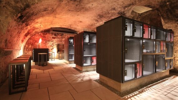 Wenn Banker eine wineBANK eröffnen: Private Members- Club für Weinliebhaber neu in der Pfalz (FOTO)