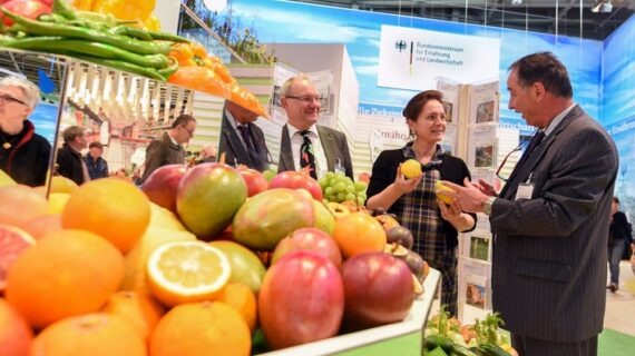 Grüne Woche 2017: „Landwirtschaft in der Mitte der Gesellschaft“ – Sonderschau des Bundesministeriums für Ernährung und Landwirtschaft in Halle 23a (FOTO)