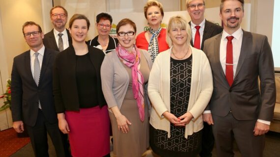 Heutige Mestemacher Jahrespressekonferenz / „Nah beim Kunden“ – Mestemacher erzielt 3,3 Prozent mehr Erlöse 2016 (FOTO)