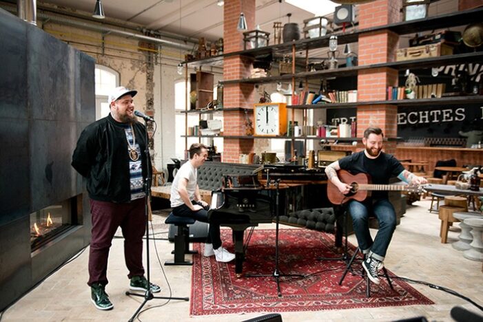 Sensationell scharfer Auftritt von Rag-n-Bone Man bei der DELUXE MUSIC SESSION und UHD1 (FOTO)