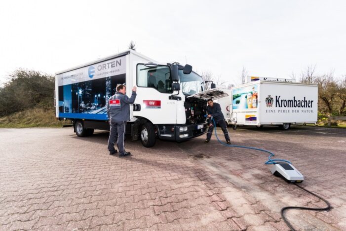 Erfolgreicher Test eines Elektro-LKW von ORTEN Electric-Trucks zur Gastronomie-Belieferung auf der Urlaubsinsel Borkum (FOTO)