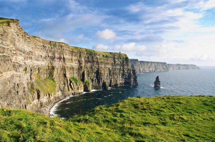 Die Geheimnisse der grünen Insel entdecken / Guinness verlost aufregende Rundreisen durch Irland (FOTO)