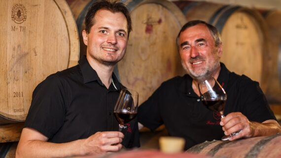 Wenn der Wein wieder stiften geht – Oder: was tut Winzer Ferry Schindler im Winter?