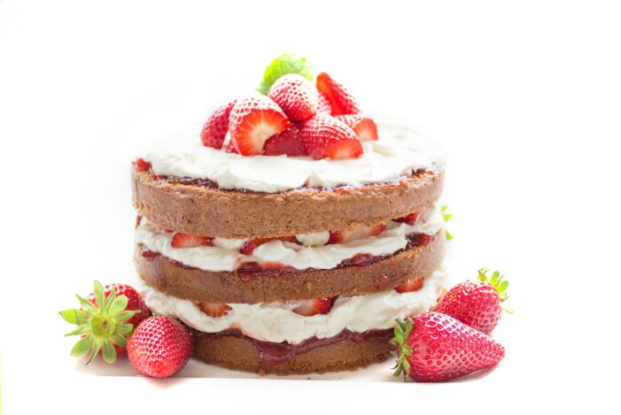 Torte mal anders – Ein Naked Cake zu Ostern