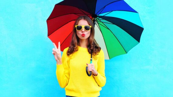 UMBRELLA VITAMINS: Shape World Vitamin-Shots für kalte Jahreszeit im Stil der Royals