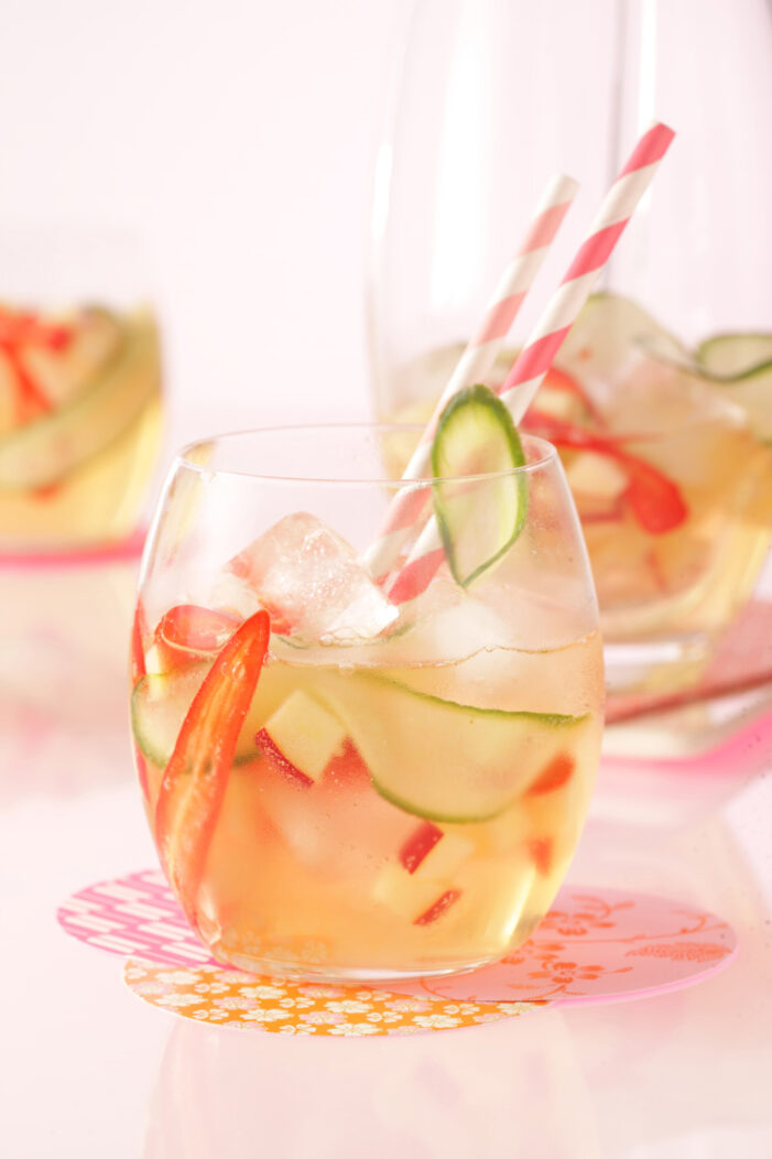 Saft statt Sekt: Mit alkoholfreien Krachern ins neue Jahr