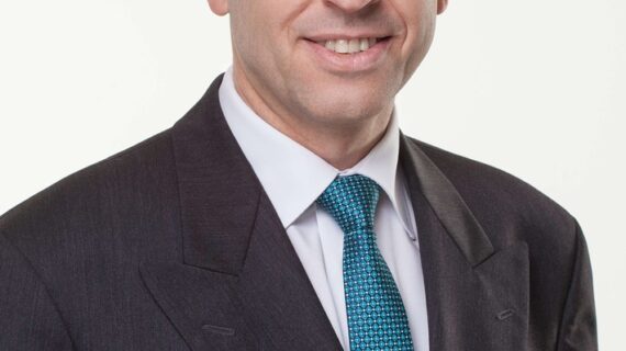 Rechtsgutachten: Brüsseler Designvorschrift für Getränkeverpackungen verstößt gegen EU-Recht / Existenz von KMU durch EU-Richtlinienvorschlag zu Einwegplastik gefährdet (FOTO)