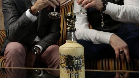 Für harte Jungs nicht nur zum Vatertag: Der feurig scharfe Cocktail „Red Pepper Padre“