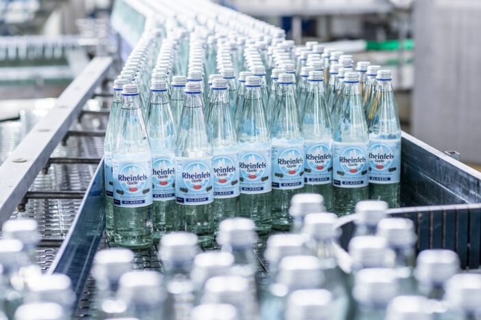 Getränkegruppe Hövelmann setzt Zeichen für Nachhaltigkeit / Mineralwasser und Limonade mit Bio-Zertifizierung (FOTO)