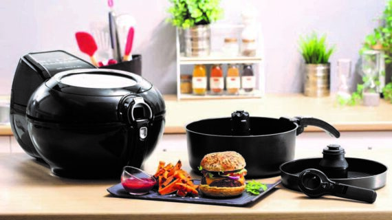 Ruckzuck aufgetischt: Zwei leckere und gesunde Rezepte in nur einem Schritt – NEU: Heißluftfritteuse Tefal ActiFry Genius XL 2in1