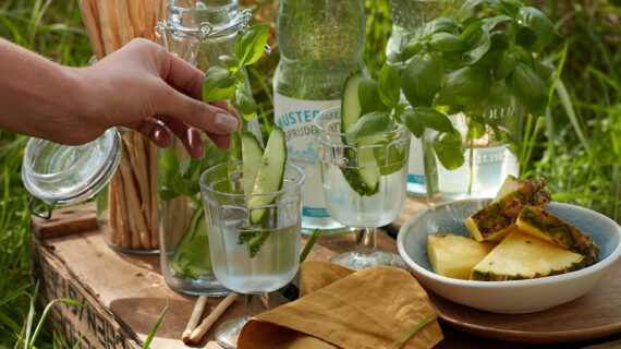 Genug Trinken im Sommer: Fünf einfache Tipps