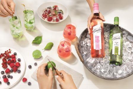 Erfrischend anders: Blanchet sorgt mit neuen Drinks für Abkühlung