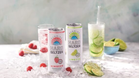 Lidl bringt als erster Discounter in Deutschland Hard Seltzer in die Filialen / Trendgetränk aus den USA ab sofort dauerhaft in Himbeere und Limette erhältlich (FOTO)