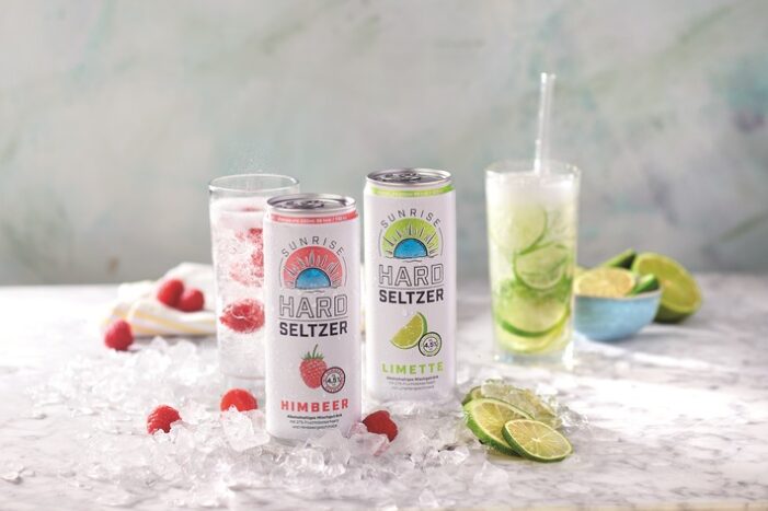 Lidl bringt als erster Discounter in Deutschland Hard Seltzer in die Filialen / Trendgetränk aus den USA ab sofort dauerhaft in Himbeere und Limette erhältlich (FOTO)