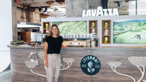 Nachhaltigkeit als Teil der Unternehmens-DNA / Lavazza präsentierte langjähriges Nachhaltigkeitsengagement auf dem GREENTECH FESTIVAL (FOTO)