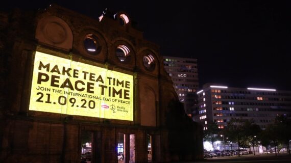 Lipton und Peace One Day rufen gemeinsam zum Internationalen Tag des Friedens 2020 auf (FOTO)