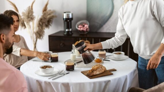 YouGov-Studie Kaffee: Kaffeetrinken fördert die Gemeinschaft (FOTO)