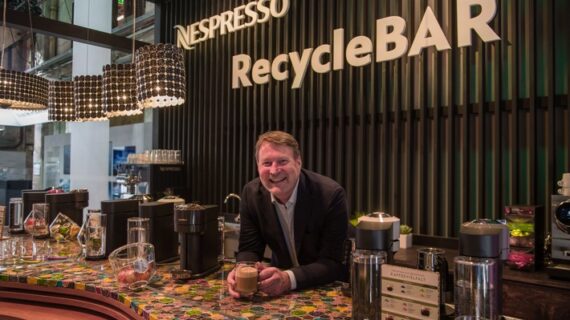 Kaffee, Recycling und Nachhaltigkeit – Nespresso sucht den Dialog als Partner vom GREENTECH FESTIVAL / Startschuss für eine langjährige Partnerschaft (FOTO)