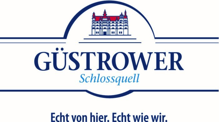 Güstrower Schlossquell übergibt Spende für Bienenstraße