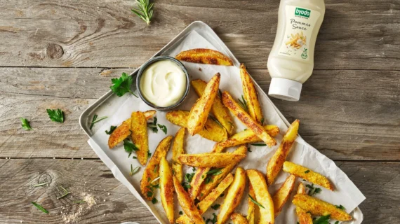 Byodo präsentiert die erste Bio Pommes Sauce auf dem Markt
