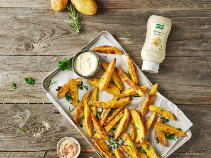 Byodo präsentiert die erste Bio Pommes Sauce auf dem Markt