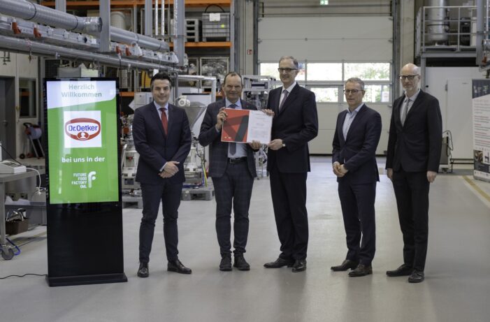 Wissenschaft trifft Praxis: Dr. Oetker kooperiert mit der TH OWL