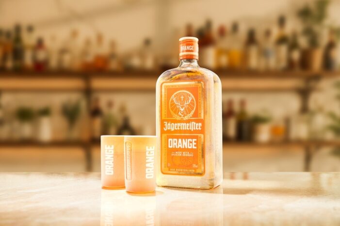 Jägermeister ORANGE: Der neue fruchtig frische Shot für den Kickstart in die besten Nächte