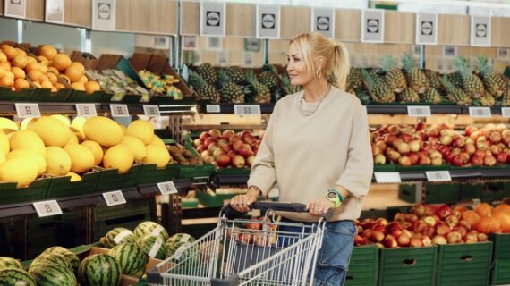 Sarah Connor stimmt mit Spar-Hymne auf historische Preissenkung bei Lidl ein