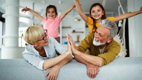 Power statt Müdigkeit / Neue Kraft tanken mit der richtigen Nährstoff-Kombination im Körper Power statt Müdigkeit / Neue Kraft tanken mit der richtigen Nährstoff-Kombination im Körper