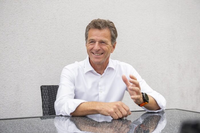 Höllinger investiert Millionen in bundesweite Präsenz