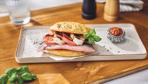 Matjes around the world: Friesenkrone schickt den Matjes erneut auf Weltreise