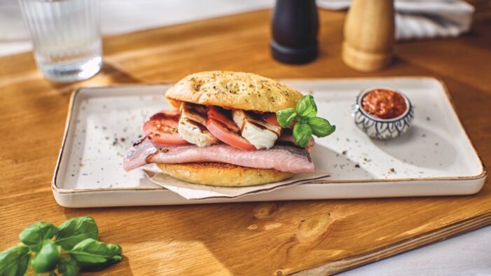 Matjes around the world: Friesenkrone schickt den Matjes erneut auf Weltreise