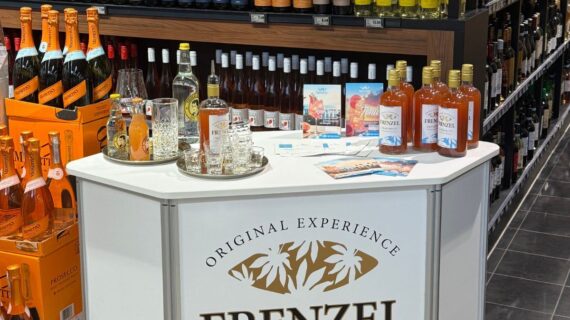 Erfolgreiche Verkostung von FRENZEL Grapefruit bei EDEKA Selders