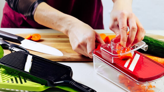 Kyoceras Liebling des Monats – Slice & Grate Set Kyoceras Liebling des Monats – Slice & Grate Set